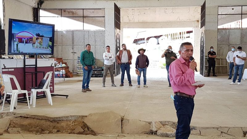 Inicia la rehabilitación del Auditorio Municipal en la Cabecera de Tlatlaya